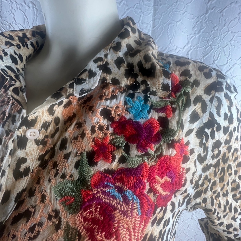 Savanna Jane Leopard Floral Embroidered Button Down Maxi Shirt Dress Size M - Picture 5 of 11